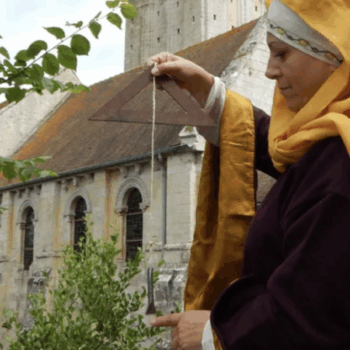 Portrait : Corine Vervaeke, guide conférencière