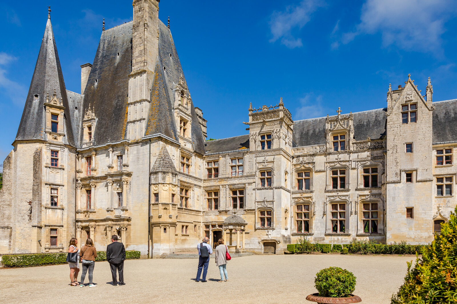 Le château de Fontaine-Henry